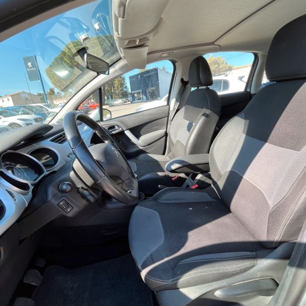Citroen c3 vitamine 1.4l hdi 70ch bvm5 occasion le beausset azur autos