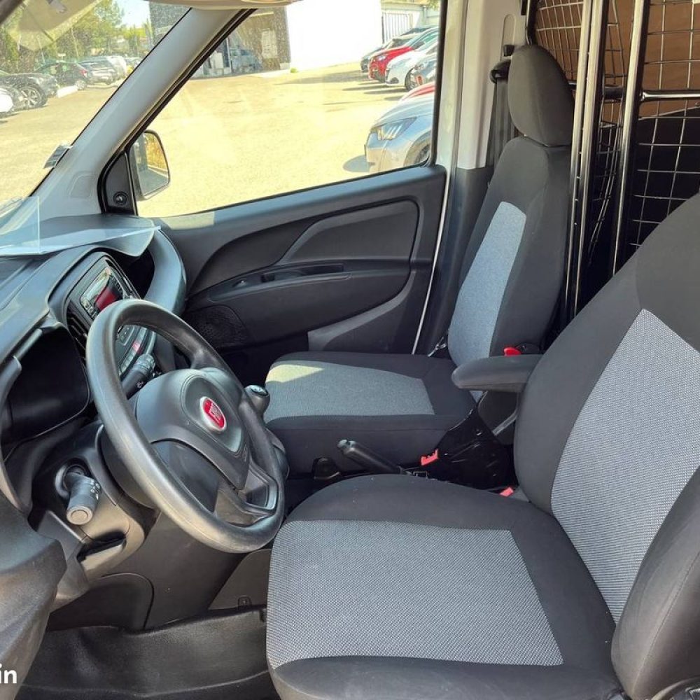 Fiat doblo cargo 1.3l multijet bvm5 pack occasion beausset azur autos