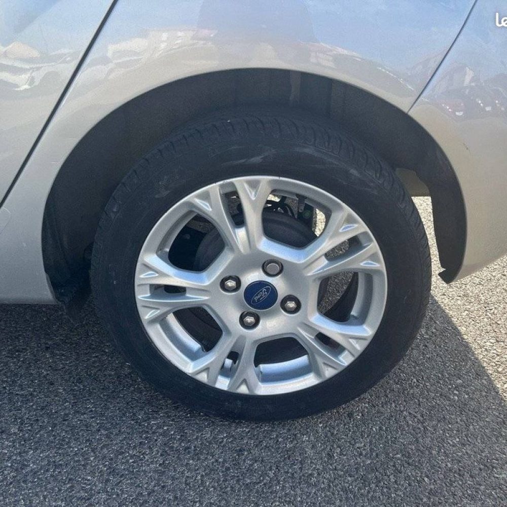 Ford fiesta 1.0l ecoboost 100ch bvm5 plus occasion le beausset peugeot azur autos