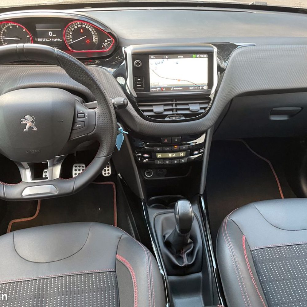 PEUGEOT 2008 1.2 PureTech 110ch GT Line occasion peugeot le beausset azur-autos