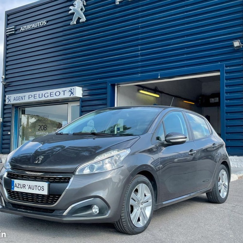 PEUGEOT 208 1.2 PureTech 82ch Signature 5P occasion le beausset