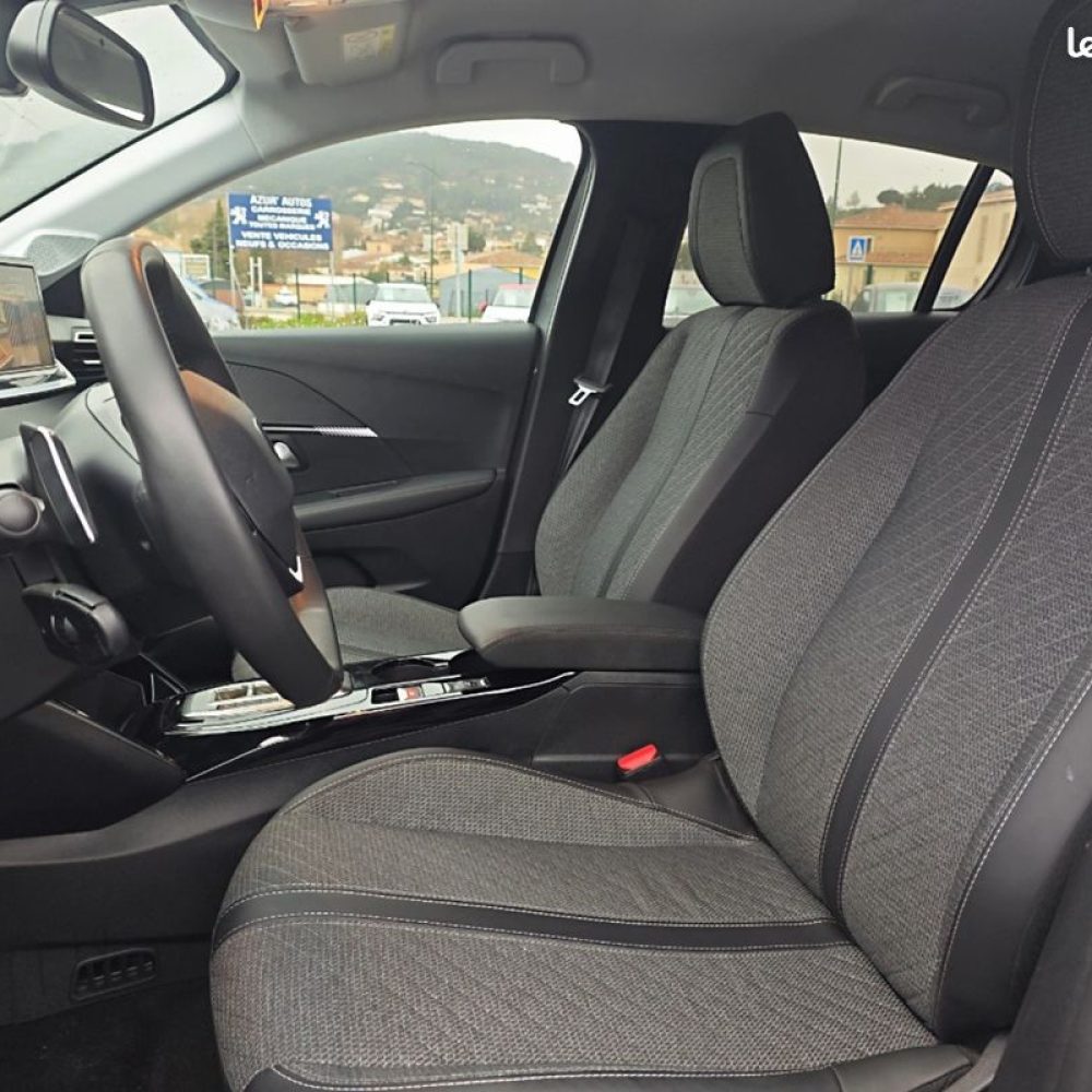 PEUGEOT 208 HYBRID 100CH e-DCS6 ALLURE occasion beausset azur autos