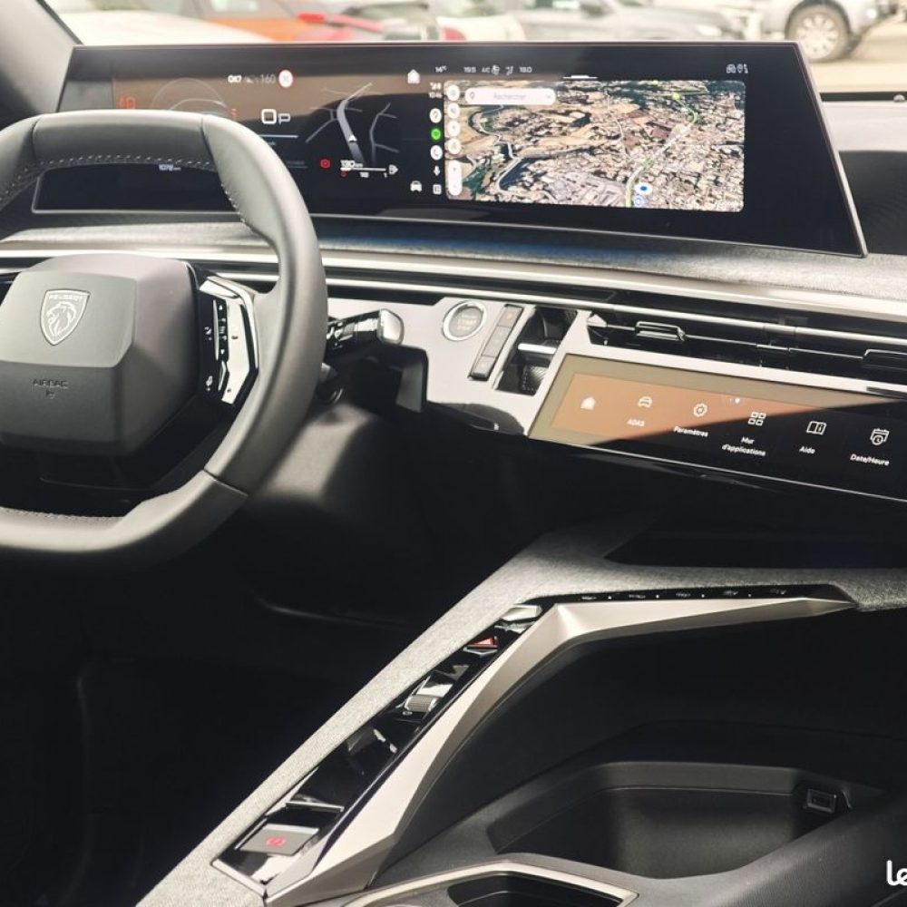 Peugeot 3008 hybrid 145ch e-dcs6 allure occason beausset agent citroen