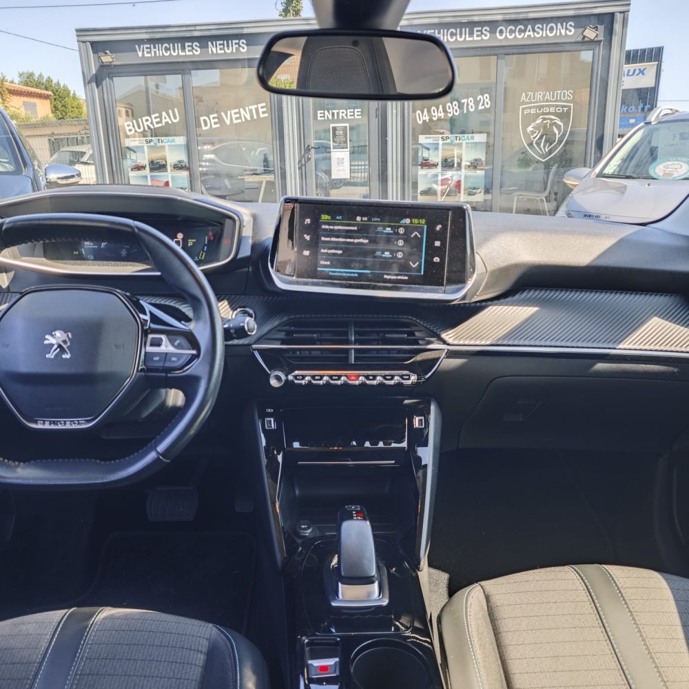 Peugeot e208 136ch Active occasion azur autos poste conduite