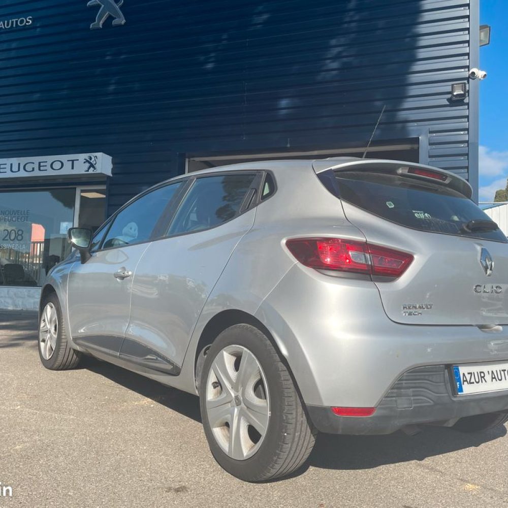 RENAULT CLIO IV 1.5 DCi occasion peugeot le beausset 75ch ZEN 5p
