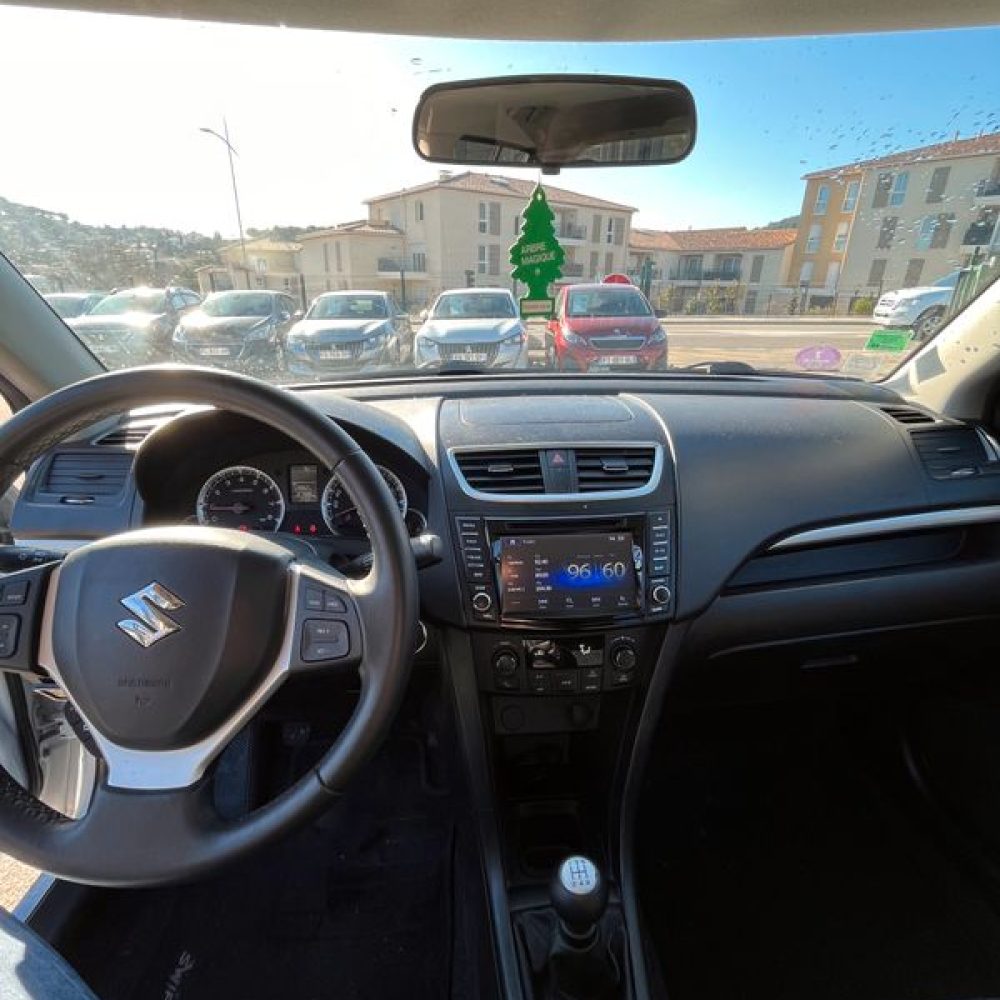Suzuki swift privilege 1.2vvt essence 16v 94ch bvm5 occasion le beausset