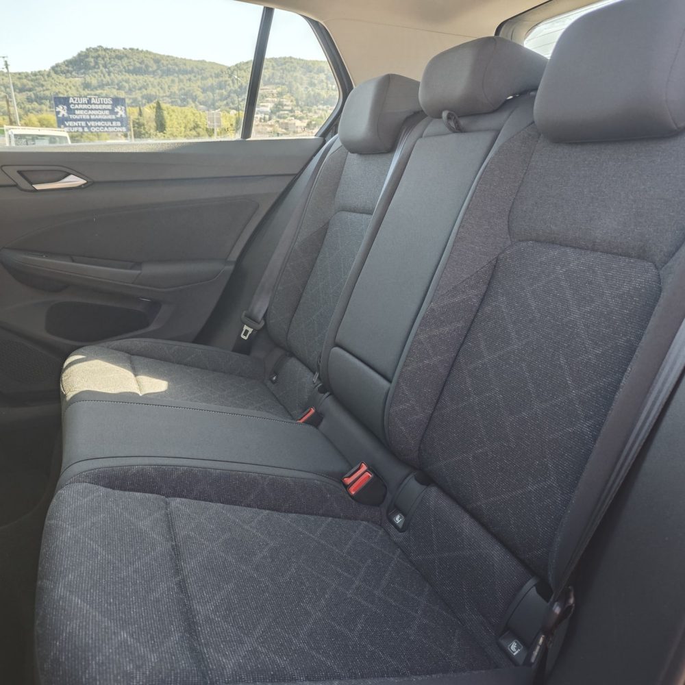 Volkswagen golf VIII life business 2.0l tdi 116ch dsg7 occasion azur autos interieur arriere