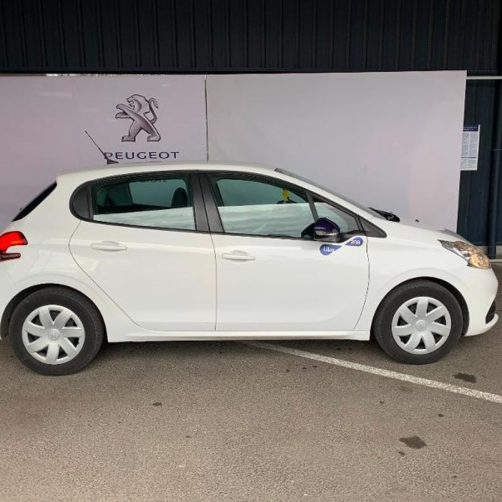 occasion PEUGEOT le beausset 208 1.2 PureTech 68ch E6.c Like 5p 1